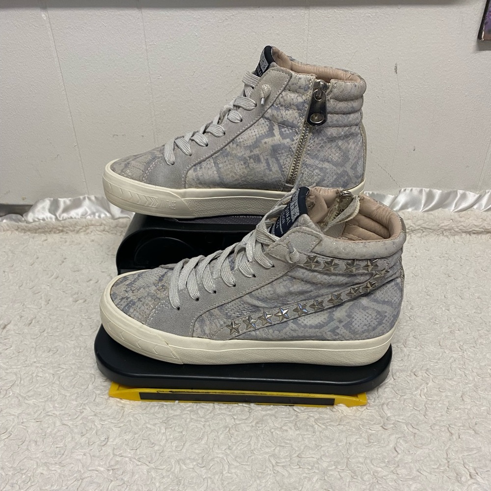 Vintage Havana Kate High Top Fashion Slip on snake print Sneaker women’s size 7